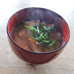 お雑煮、まだ食べています お雑煮、まだ食べています